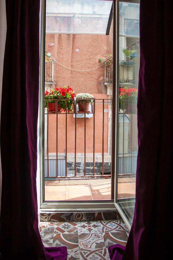 La Casetta In Centro By Sicily In Home 卡塔尼亚 外观 照片